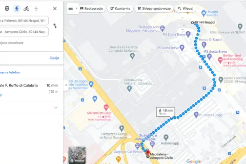 Trasa piesza w Neapolu, z San Pietro a Patierno do Maddalena - Aeropoto Civile, zajmuje 10 minut.
