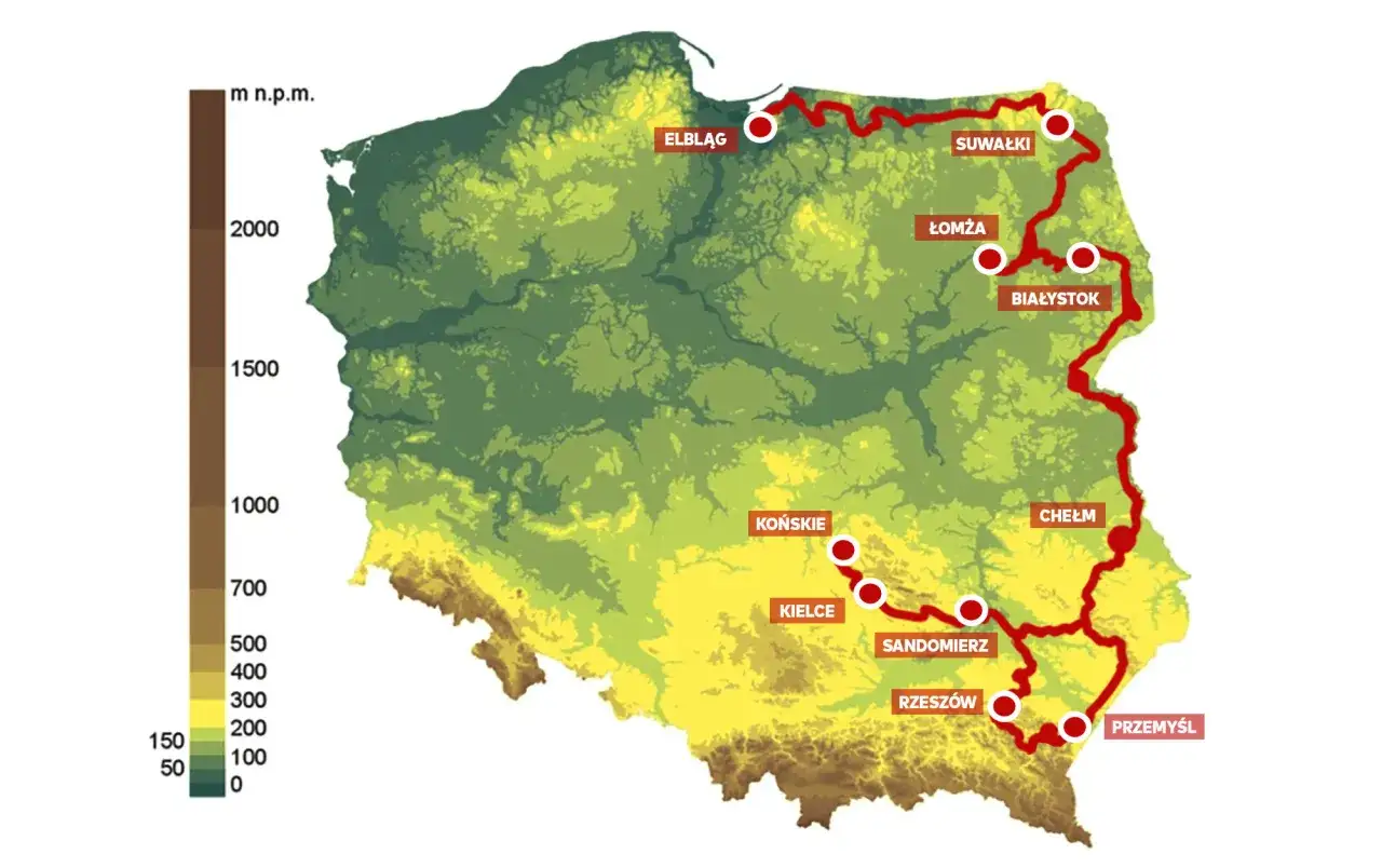 Mapa Polski z zaznaczoną trasą rowerową green velo. Kolorystyka odzwierciedla ukształtowanie terenu.